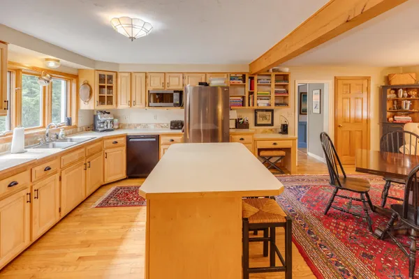 $625,000 | 34 North Shore Road, Hebron, NH 03241