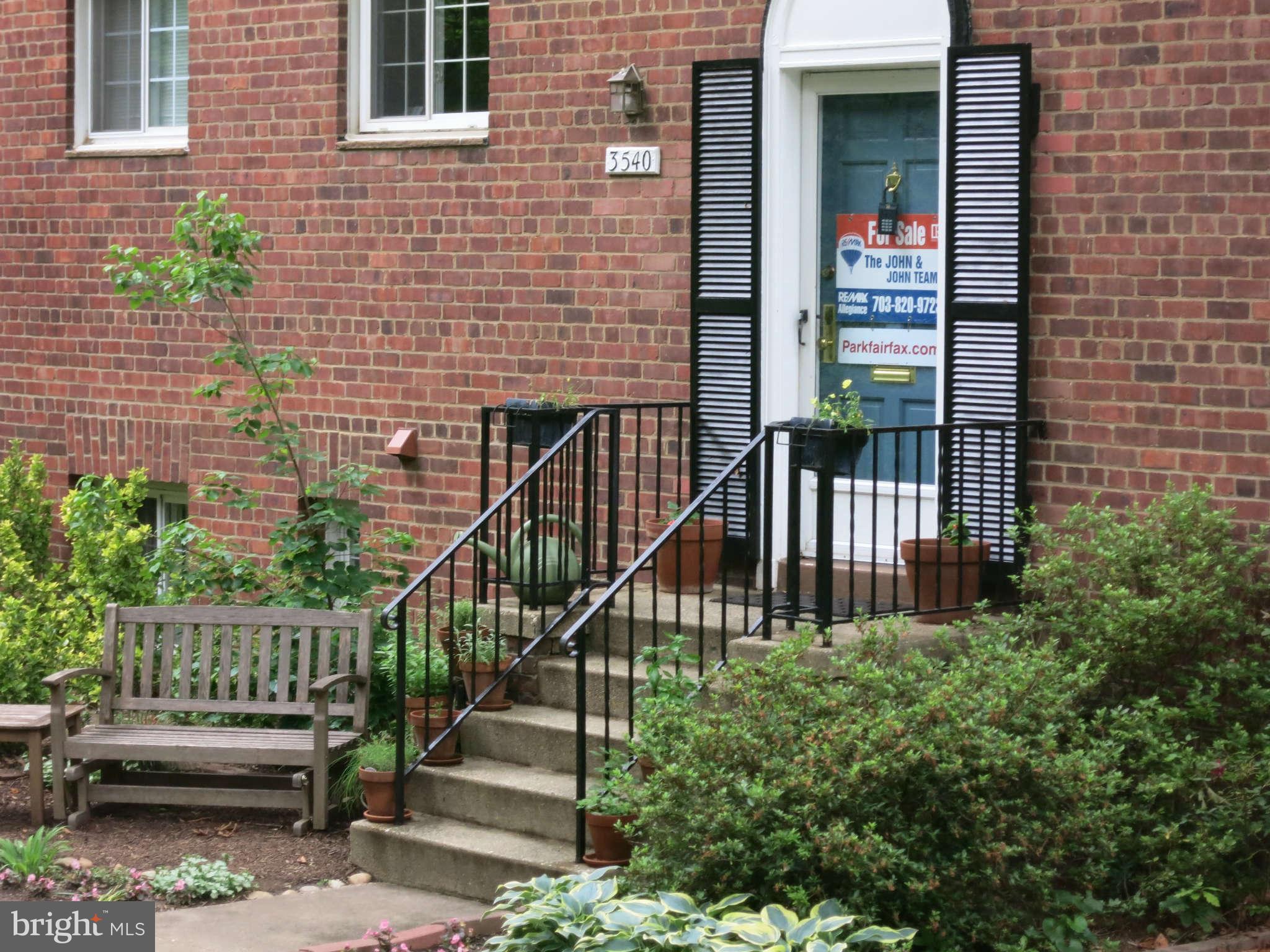 3540 Gunston Road Alexandria, VA 22302 - Photo 16 of 16 Exterior (Front)