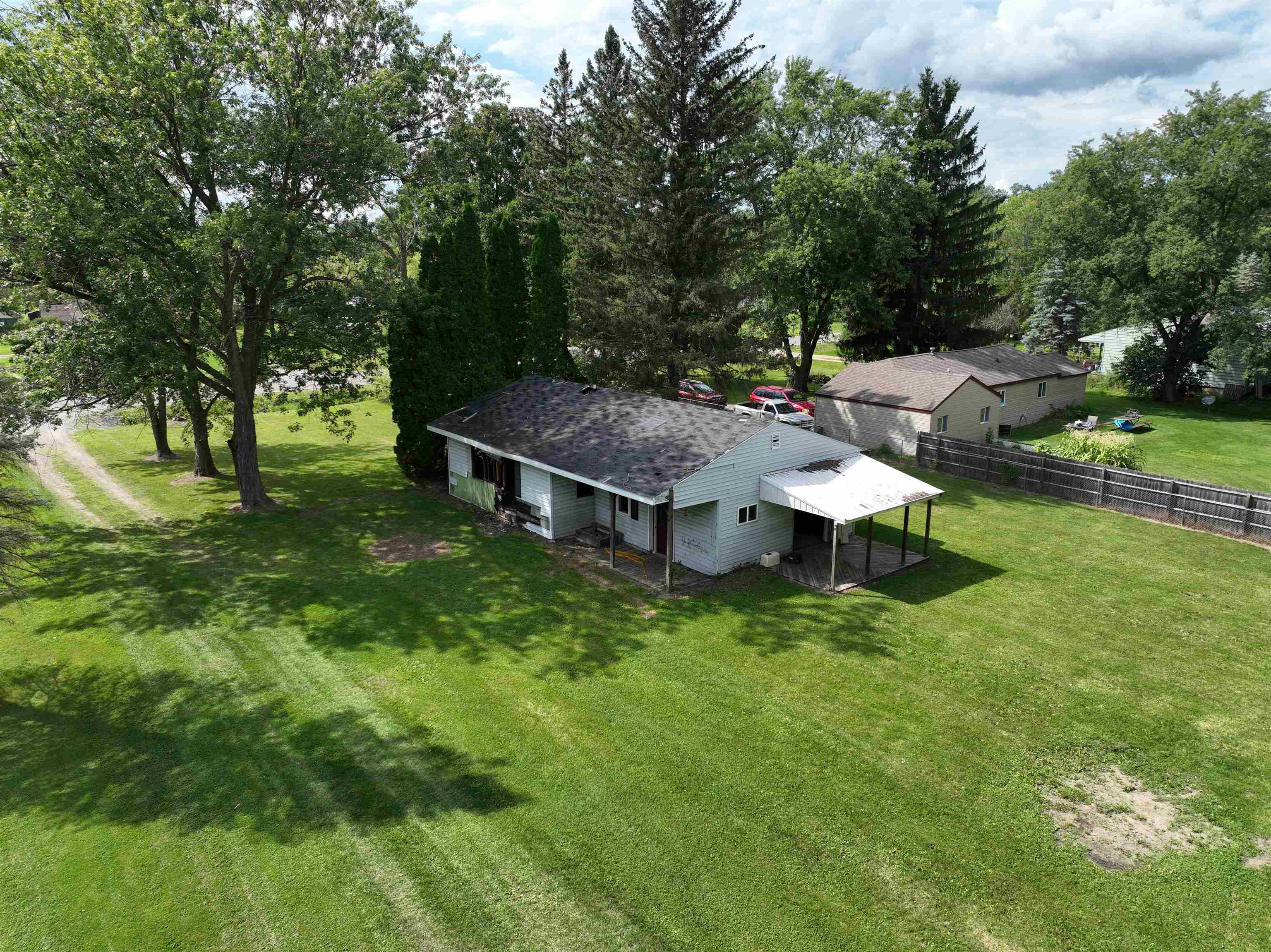 13196 Neff Road Clio, MI 48420 - Photo 19 of 42 50086910-18.JPG