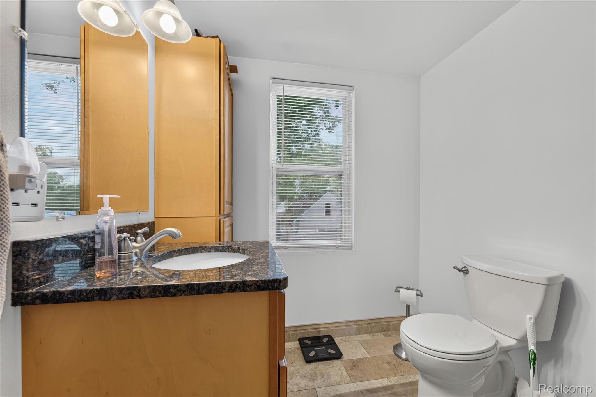 44850 Ecorse Road Belleville, MI 48111 - Photo 19 of 36 30-44850-Ecorse-Rd-Belleville-WindowStill.jpg