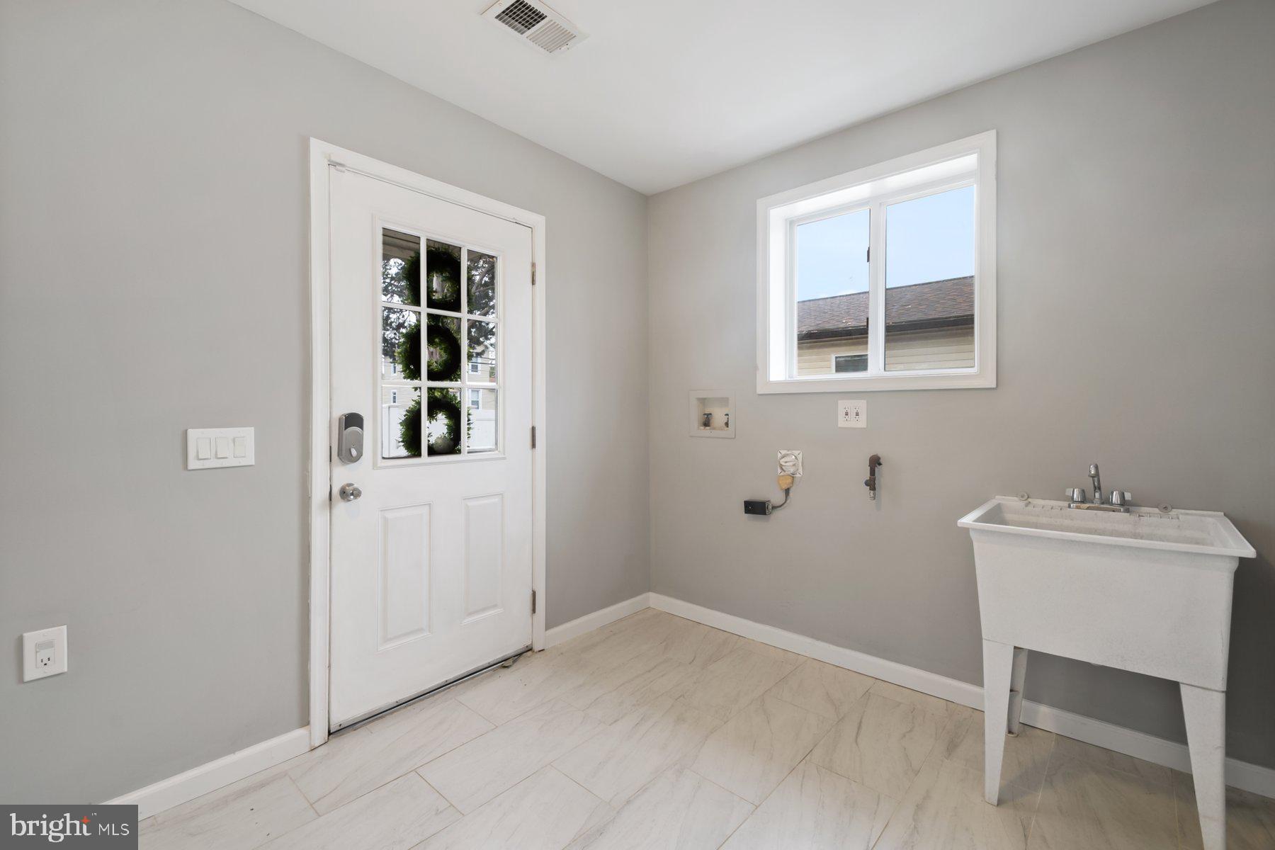 121 3rd Avenue Halethorpe, MD 21227 - Photo 23 of 36