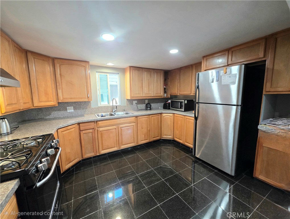 16511 Garfield Avenue, Unit 45B Paramount, CA 90723 - Photo 4 of 35