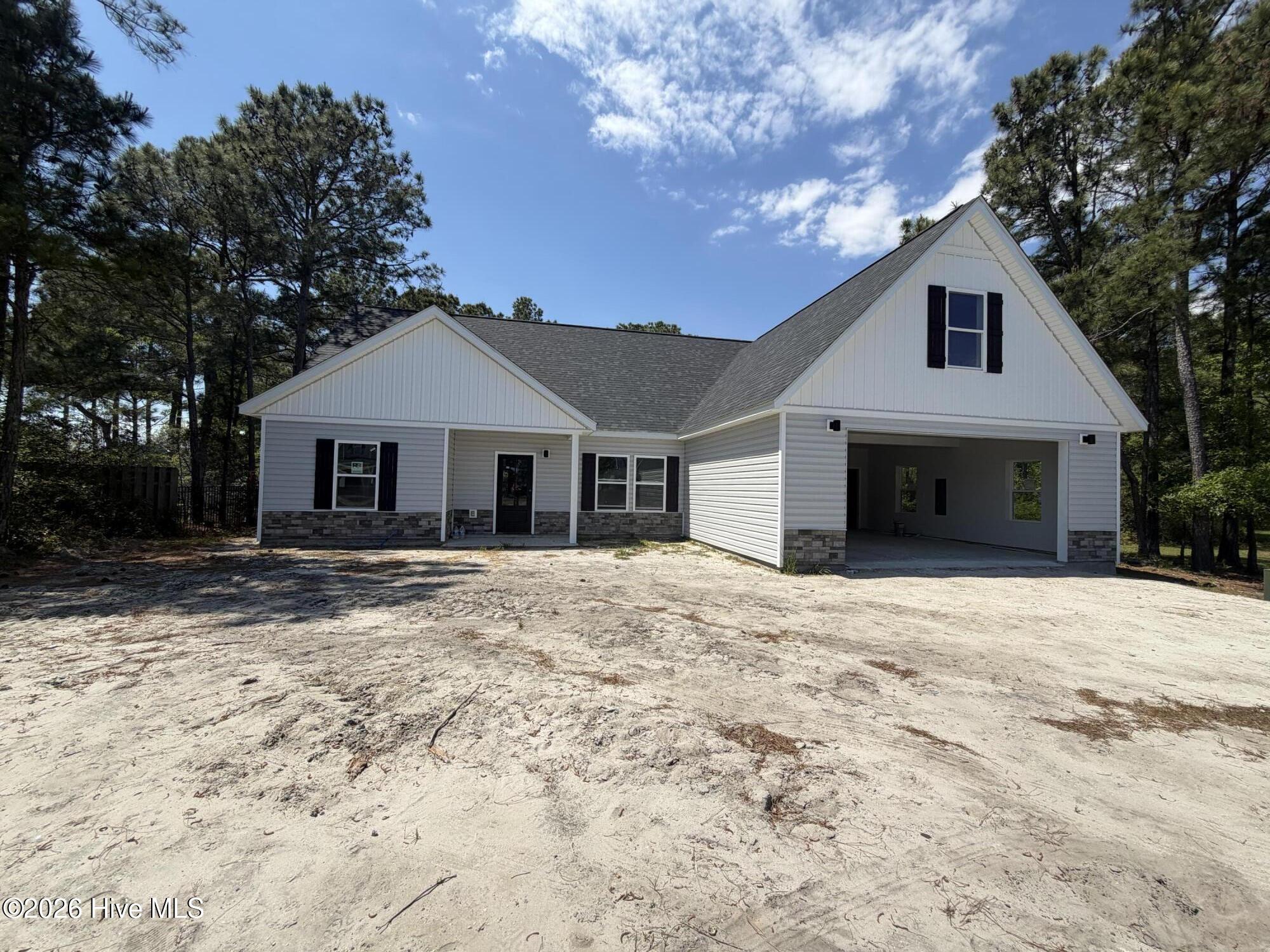 504 Saratoga Road Sneads Ferry, NC 28460 - Photo 1 of 19 Exterior