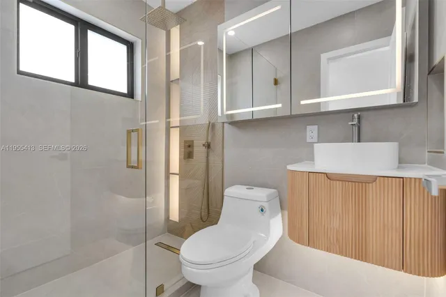 $4,000 | 1293 Southwest 22nd Avenue, Unit 1, Miami, FL 33135