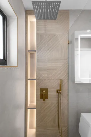 $4,000 | 1293 Southwest 22nd Avenue, Unit 1, Miami, FL 33135