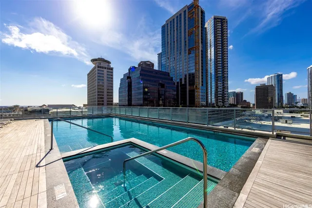 $3,700 | 629 Ke’eaumoku Street, Unit 2108, Honolulu, HI 96814