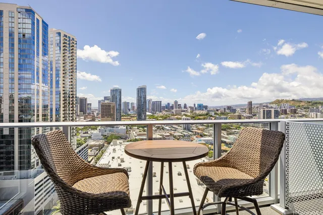 $3,700 | 629 Ke’eaumoku Street, Unit 2108, Honolulu, HI 96814