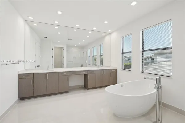$9,000 | 13076 Feathering Way, Palm Beach Gardens, FL 33412