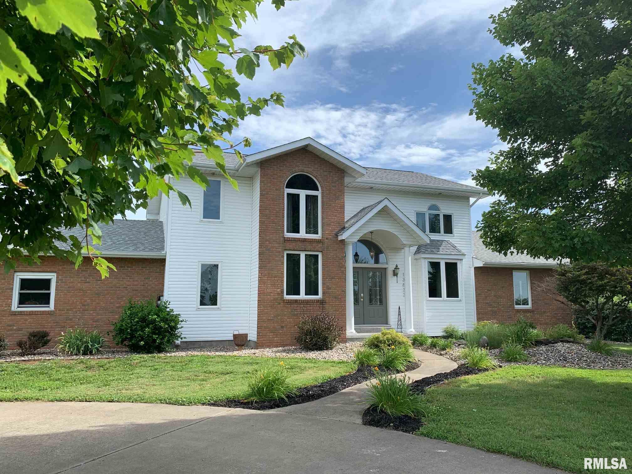 13633 Spring Pond Road Benton, IL 62812 - Photo 1 of 40 Gallery Image 1