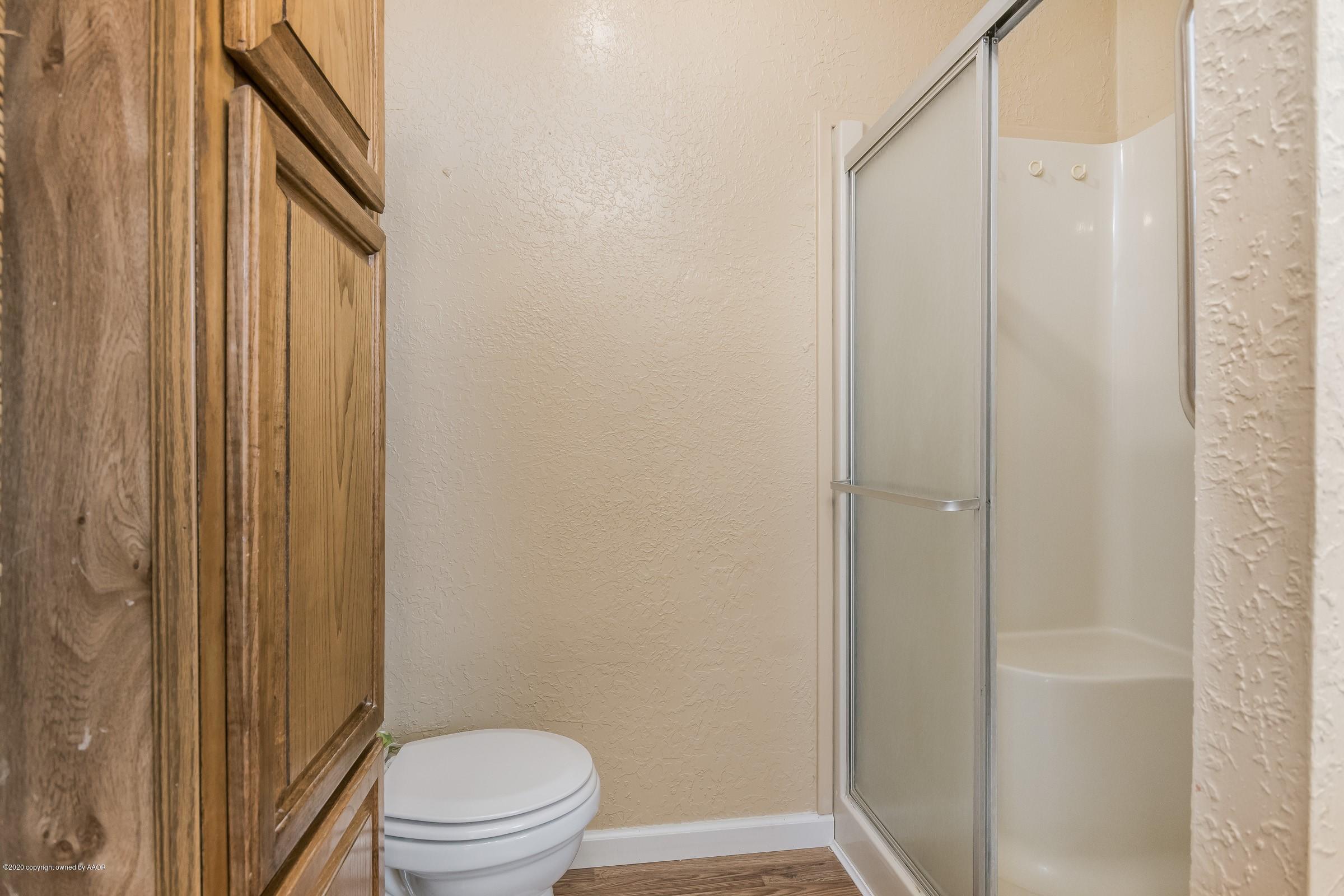 1534 South Mesa Road Canyon, TX 79015 - Photo 16 of 29 016_Master Bathroom-2