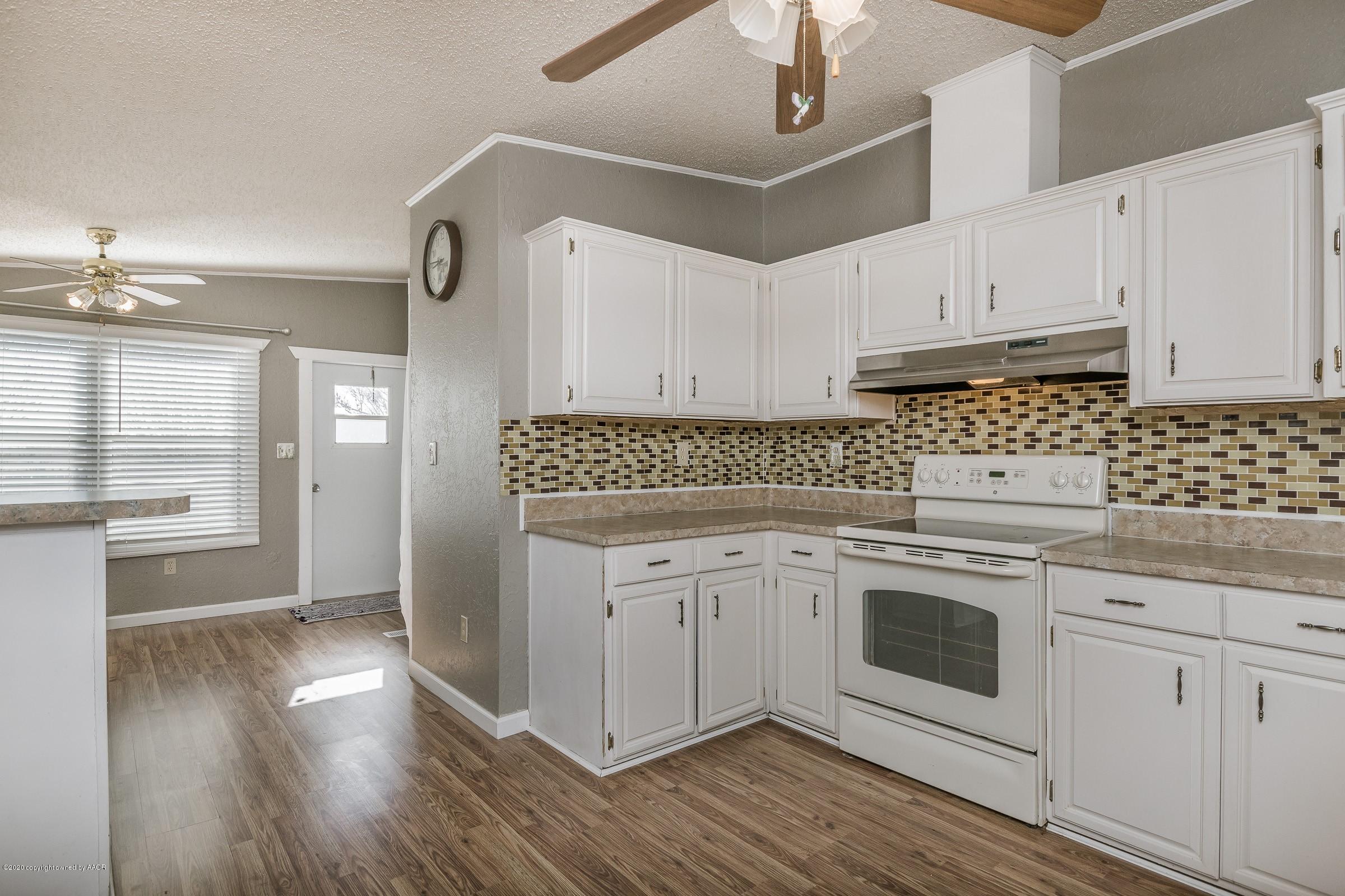 1534 South Mesa Road Canyon, TX 79015 - Photo 10 of 29 010_Kitchen-3