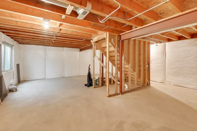 $325,000 | 514 Bentson Street, Oswego, IL 60543