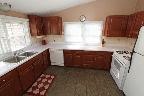 560 East Lincoln Road Alcoa, TN 37701 - Photo 11 of 27 kitchen 6