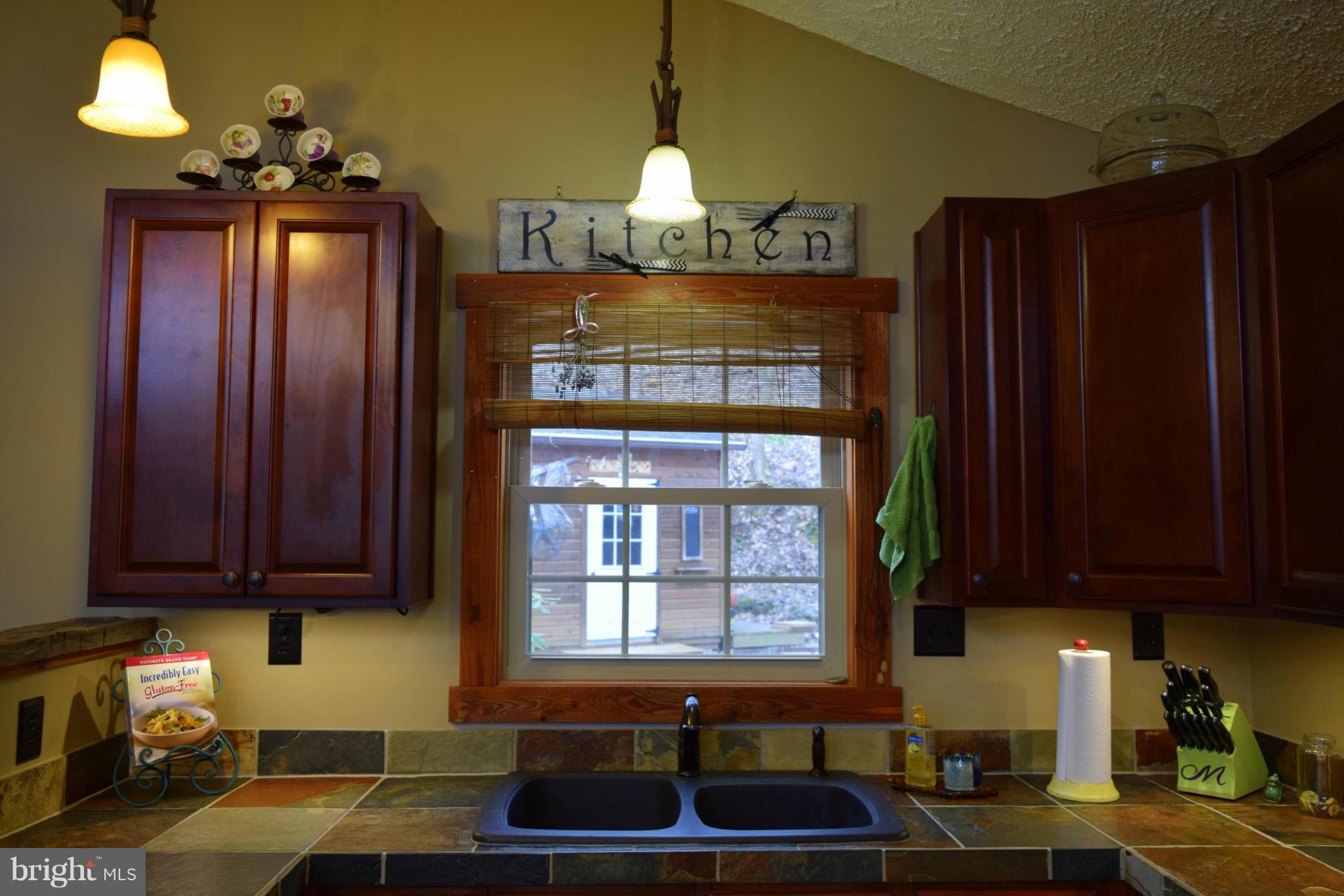 188 Timberline Ridge Road Front Royal, VA 22630 - Photo 12 of 30 Kitchen