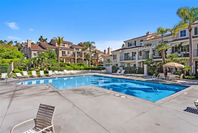 $1,100,000 | 28763 La Siena, Laguna Niguel, CA 92677