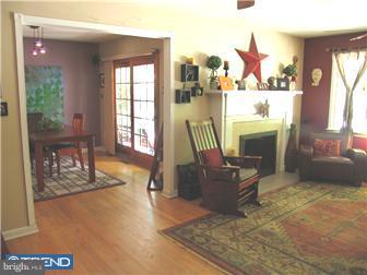 111 Roxboro Road Lawrenceville, NJ 08648 - Photo 3 of 10 Living Room