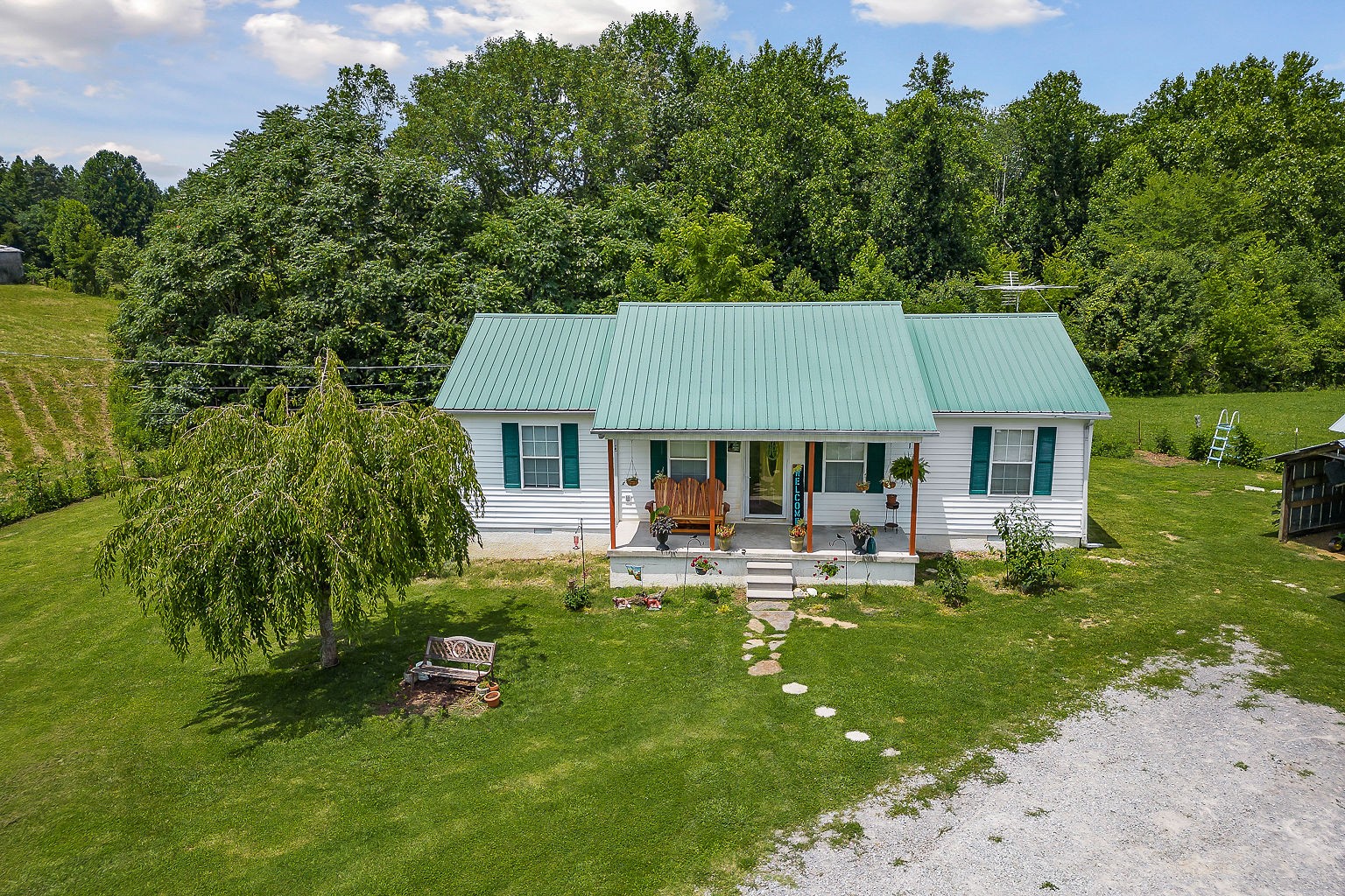 516 Cecil Hale Road Smithville, TN 37166 - Photo 2 of 47 Gallery Image 2