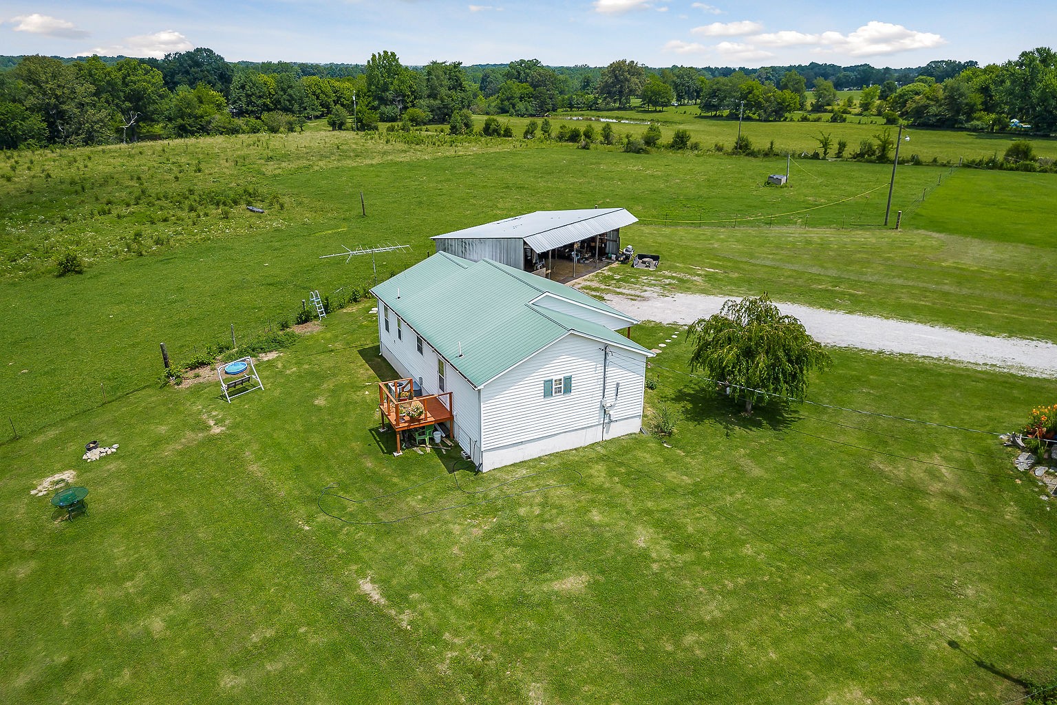 516 Cecil Hale Road Smithville, TN 37166 - Photo 3 of 47 Gallery Image 3