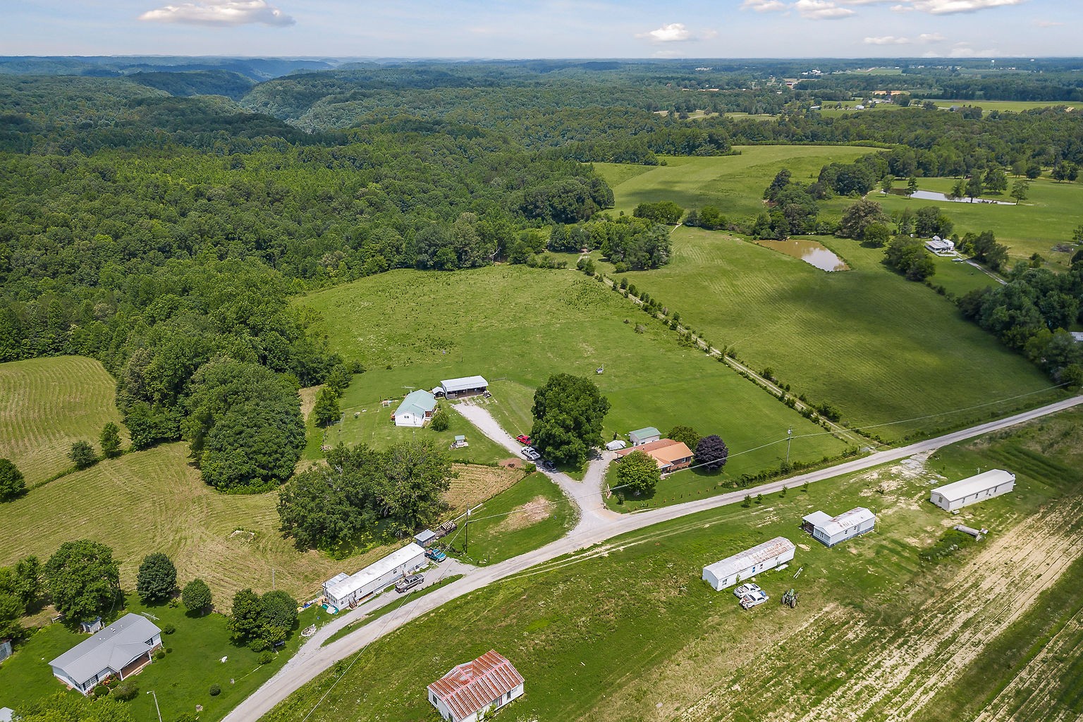 516 Cecil Hale Road Smithville, TN 37166 - Photo 8 of 47 Gallery Image 8