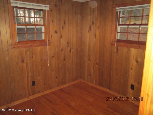 202 Deerfoot Road Lake Ariel, PA 18436 - Photo 6 of 9 Bedroom
