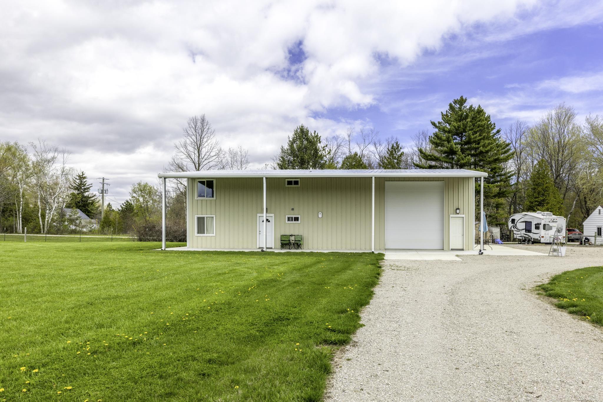 6655 Lakeshore Road Lexington, MI 48450 - Photo 77 of 99