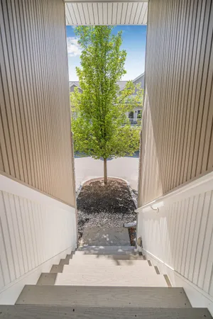 $400,000 | 35 Callaway Drive, Unit 6, Concord, NH 03301