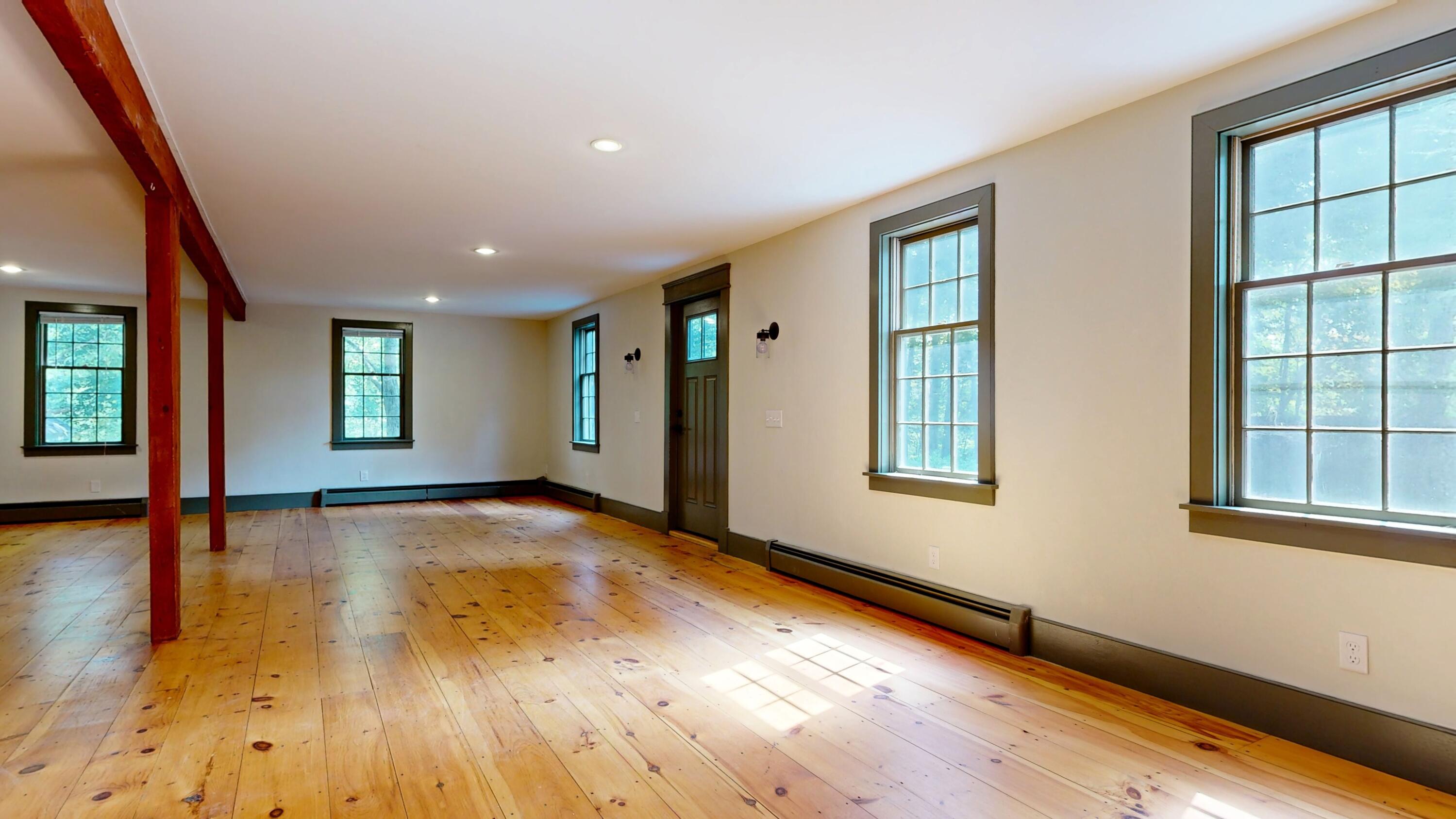 847 Gray Road Gorham, ME 04038 - Photo 16 of 86 847 Gray Rd Unit 2 (6)