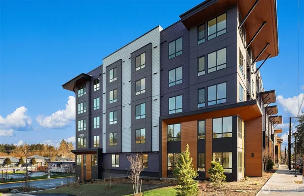 $424,990 | 6901 Northeast 184th Lane, Unit 110, Kenmore, WA 98028