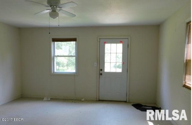 485 Mt Zion Road Boles, IL 62909 - Photo 5 of 15