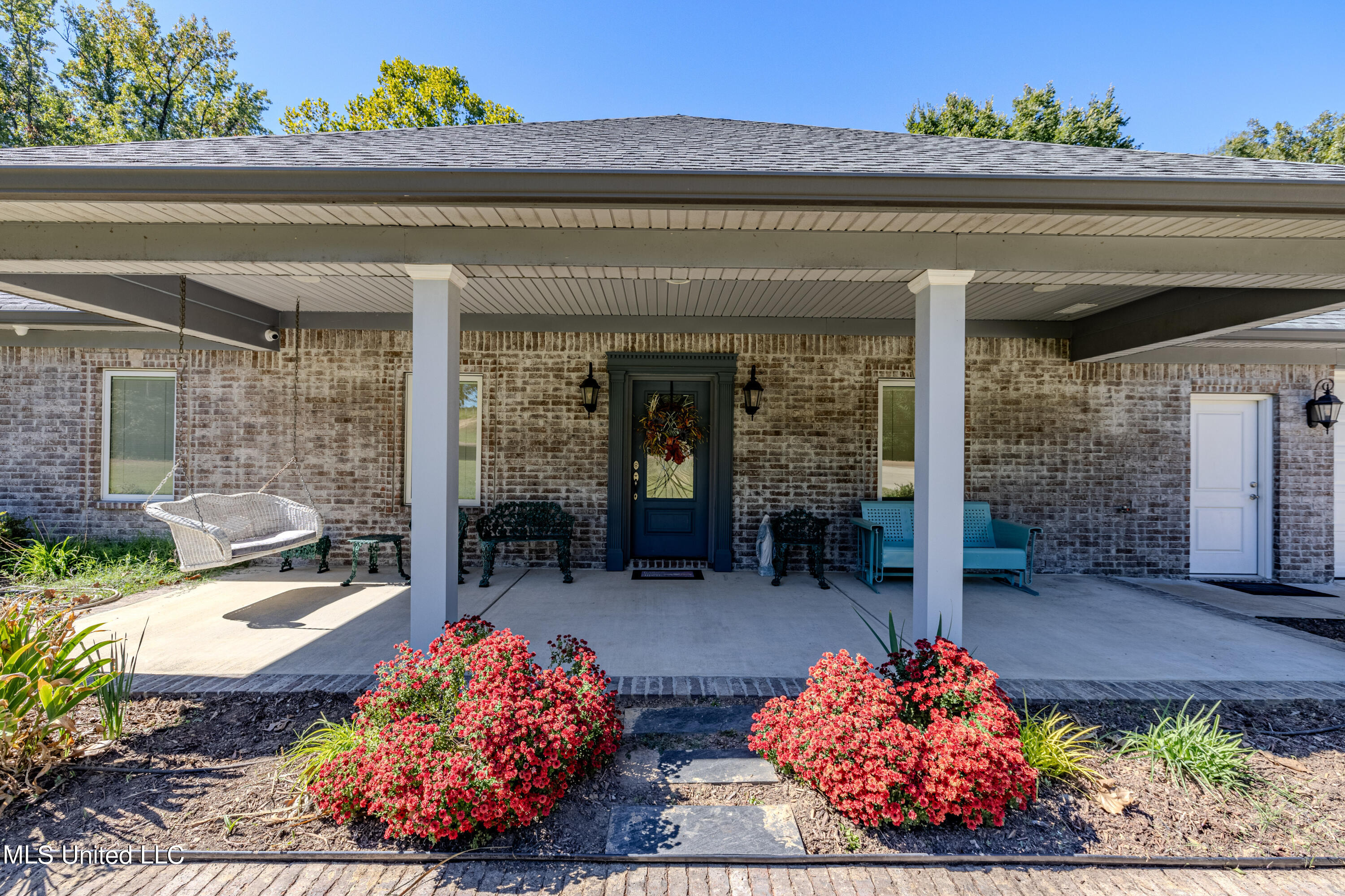 1062 David Road Coldwater, MS 38618 - Photo 3 of 38 78FFE4C7-D62D-44F6-94A9-5130448AB84D