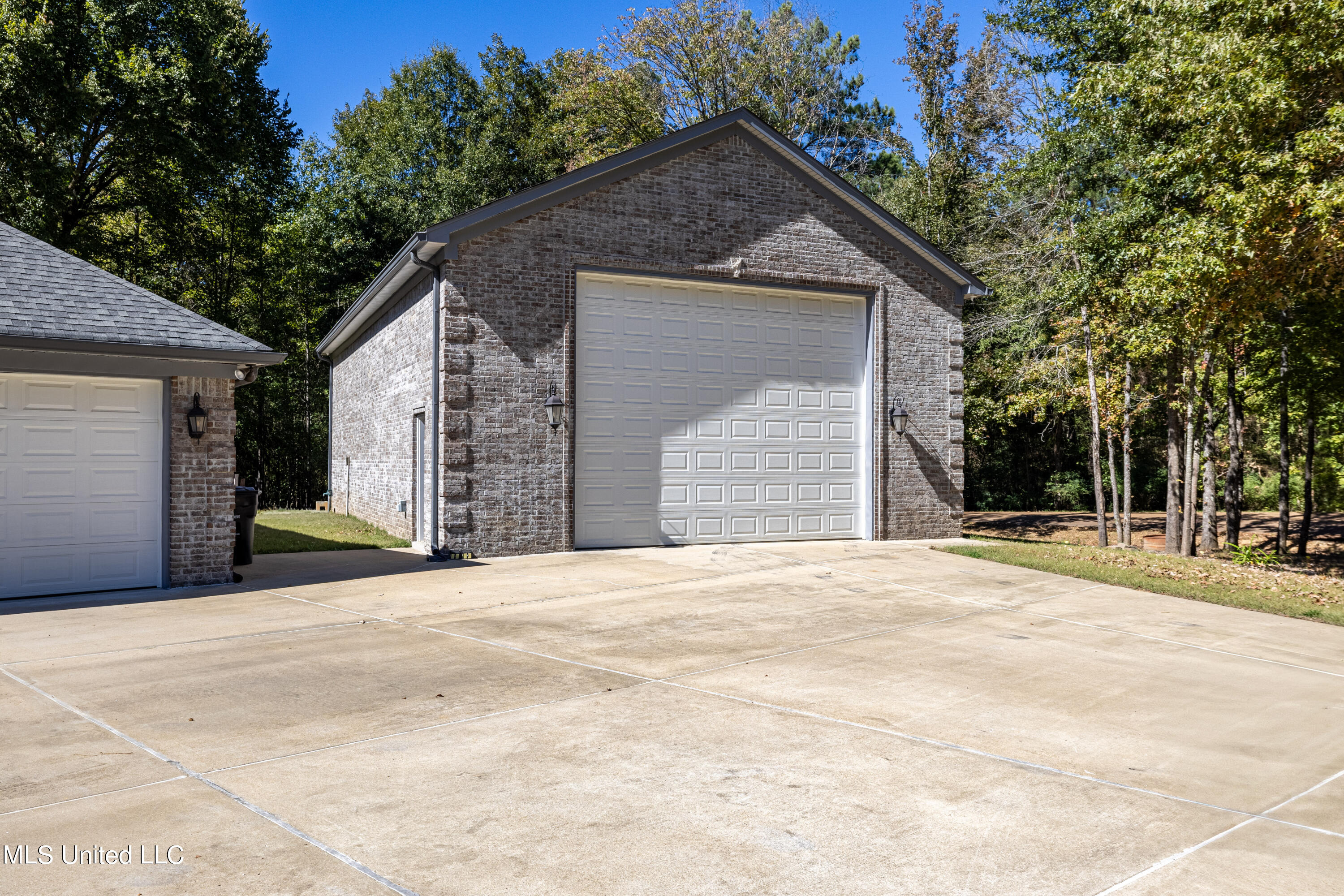 1062 David Road Coldwater, MS 38618 - Photo 8 of 38 6584765A-3E59-4F97-B8A2-0E6286C4573A