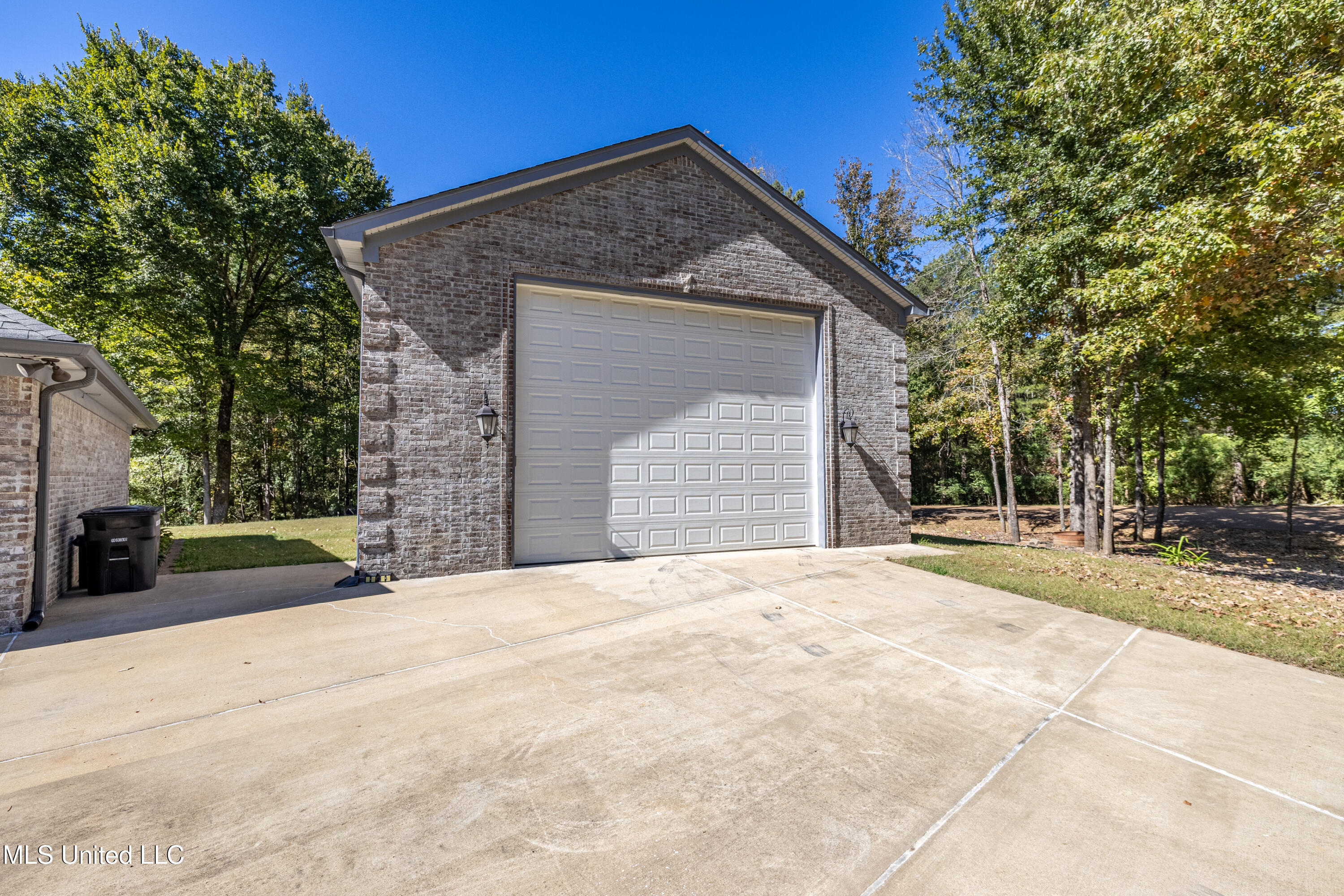 1062 David Road Coldwater, MS 38618 - Photo 9 of 38 7006E3EC-C6BF-4A28-AF59-076BB2D03323
