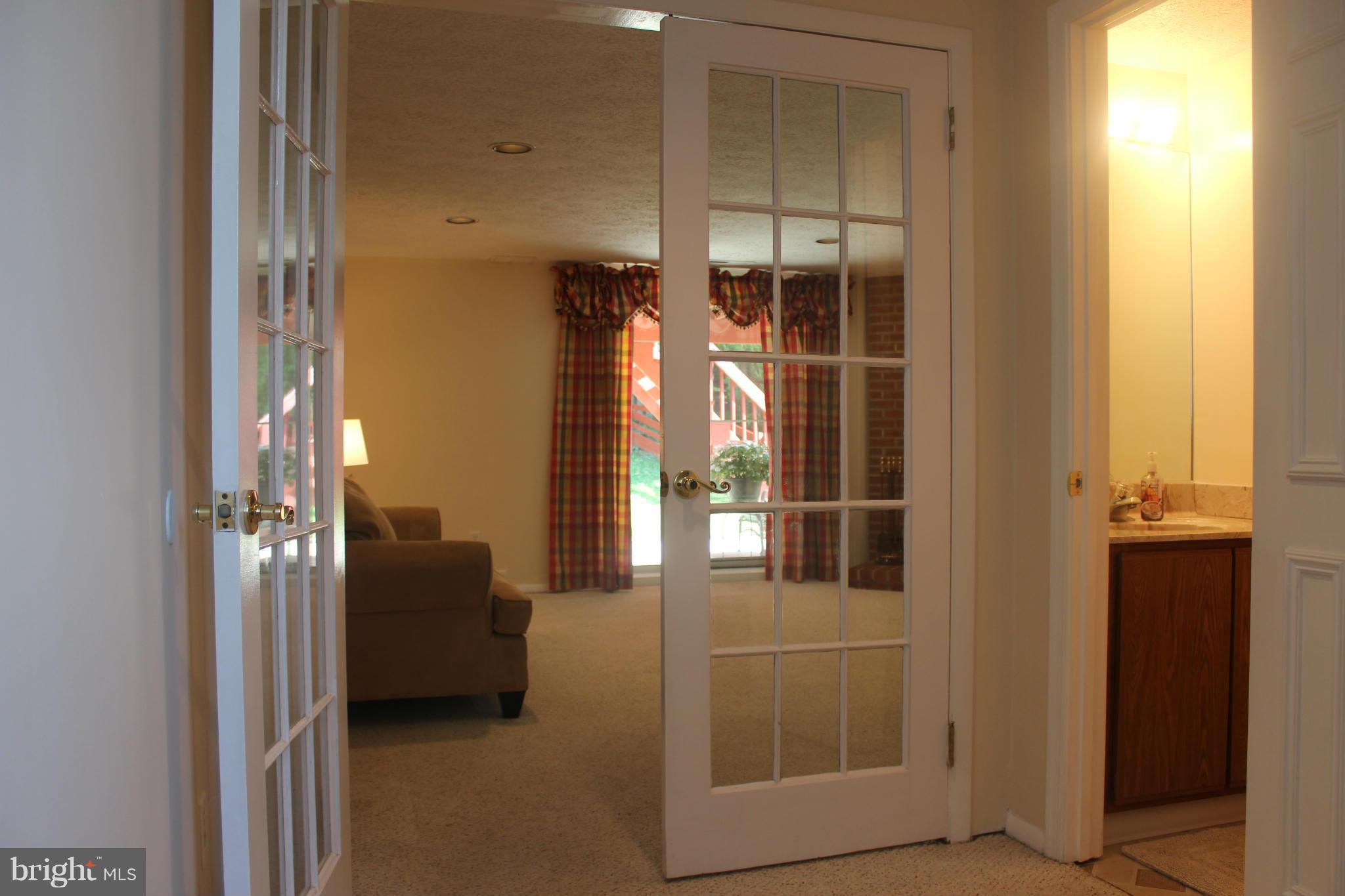 9019 Throgmorton Road Baltimore, MD 21234 - Photo 20 of 30 Interior (General)