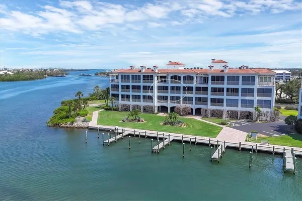 $625,000 | 11100 Hacienda Del Mar Boulevard, Unit G304, Placida, FL 33946