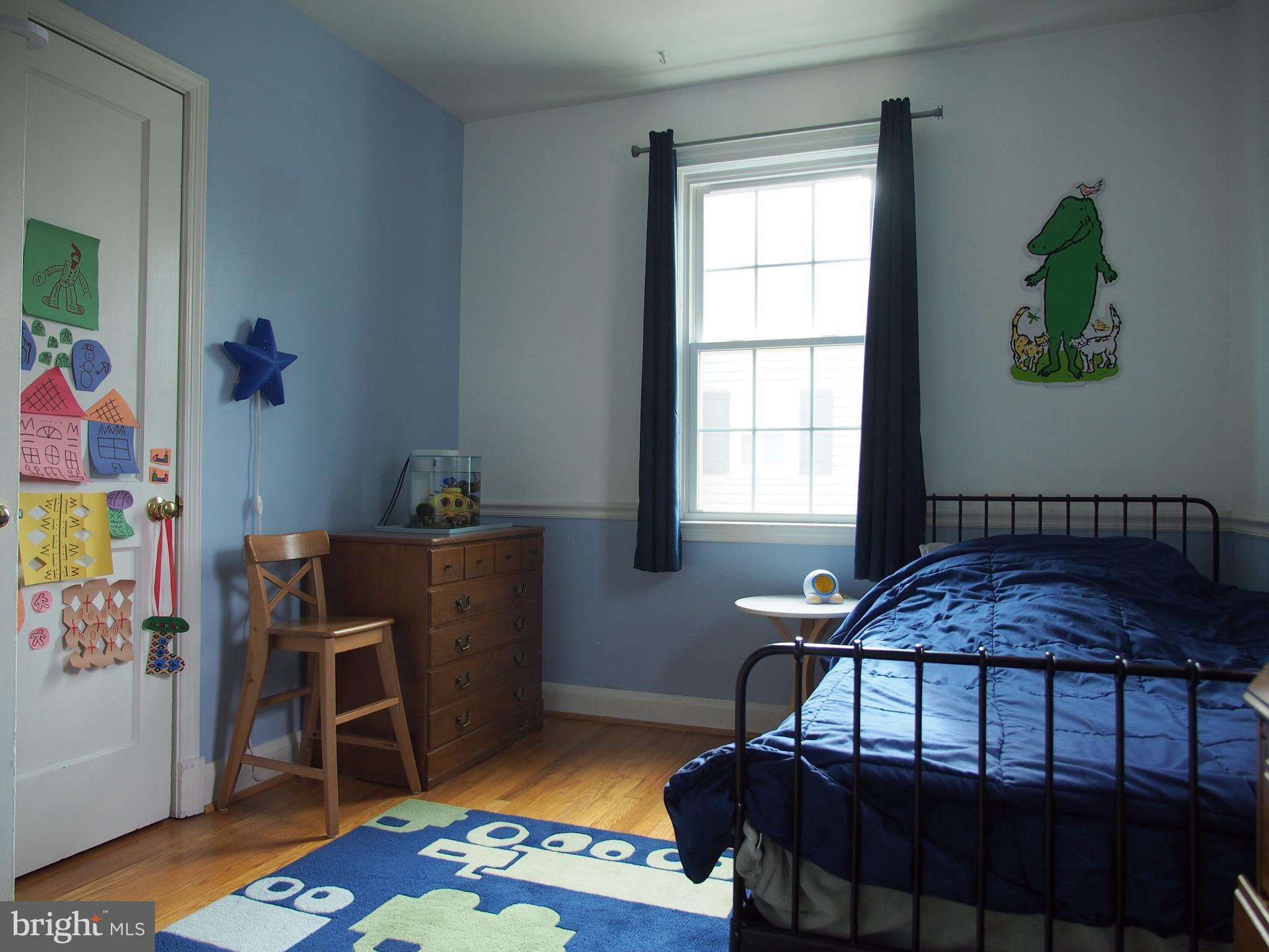 5560 Oakland Road Baltimore, MD 21227 - Photo 14 of 30 Bedroom