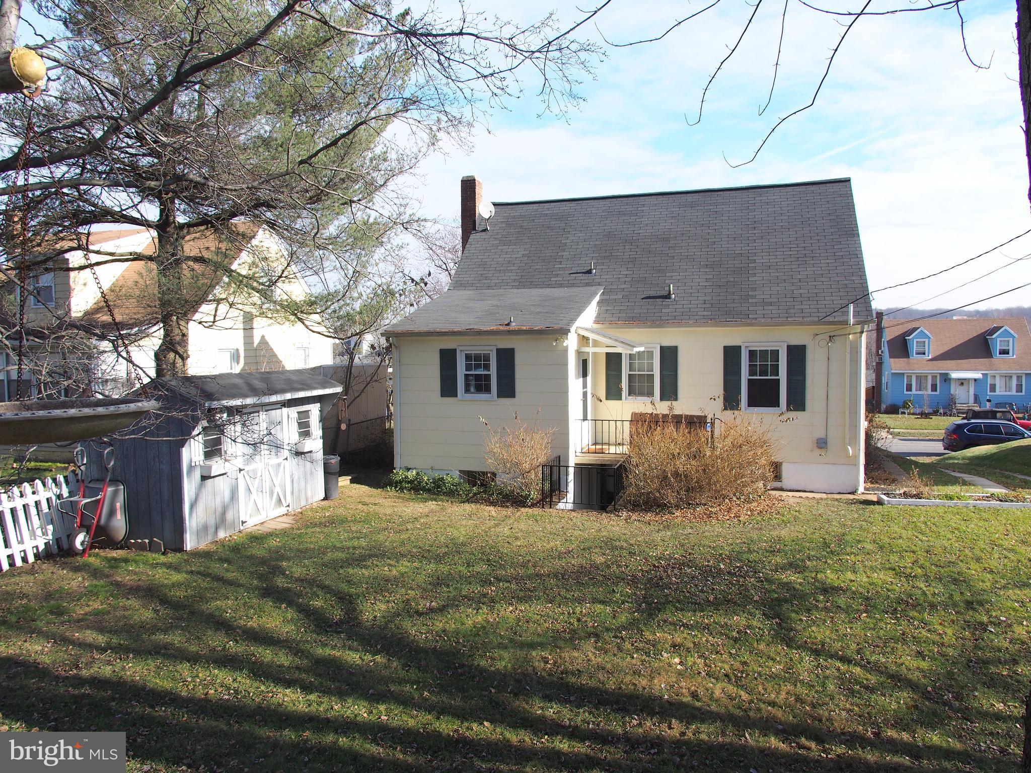 5560 Oakland Road Baltimore, MD 21227 - Photo 30 of 30 Exterior (Rear)
