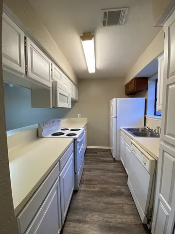 $93,000 | 1305 West Villa Maria Road, Unit E102, Bryan, TX 77801