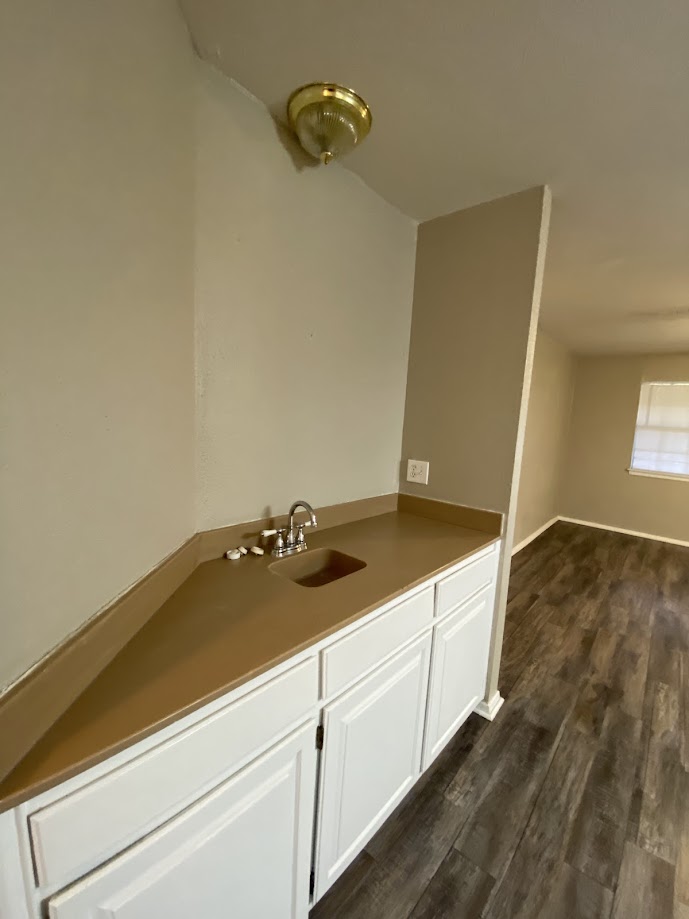 1305 West Villa Maria Road, Unit E102 Bryan, TX 77801 - Photo 7 of 13