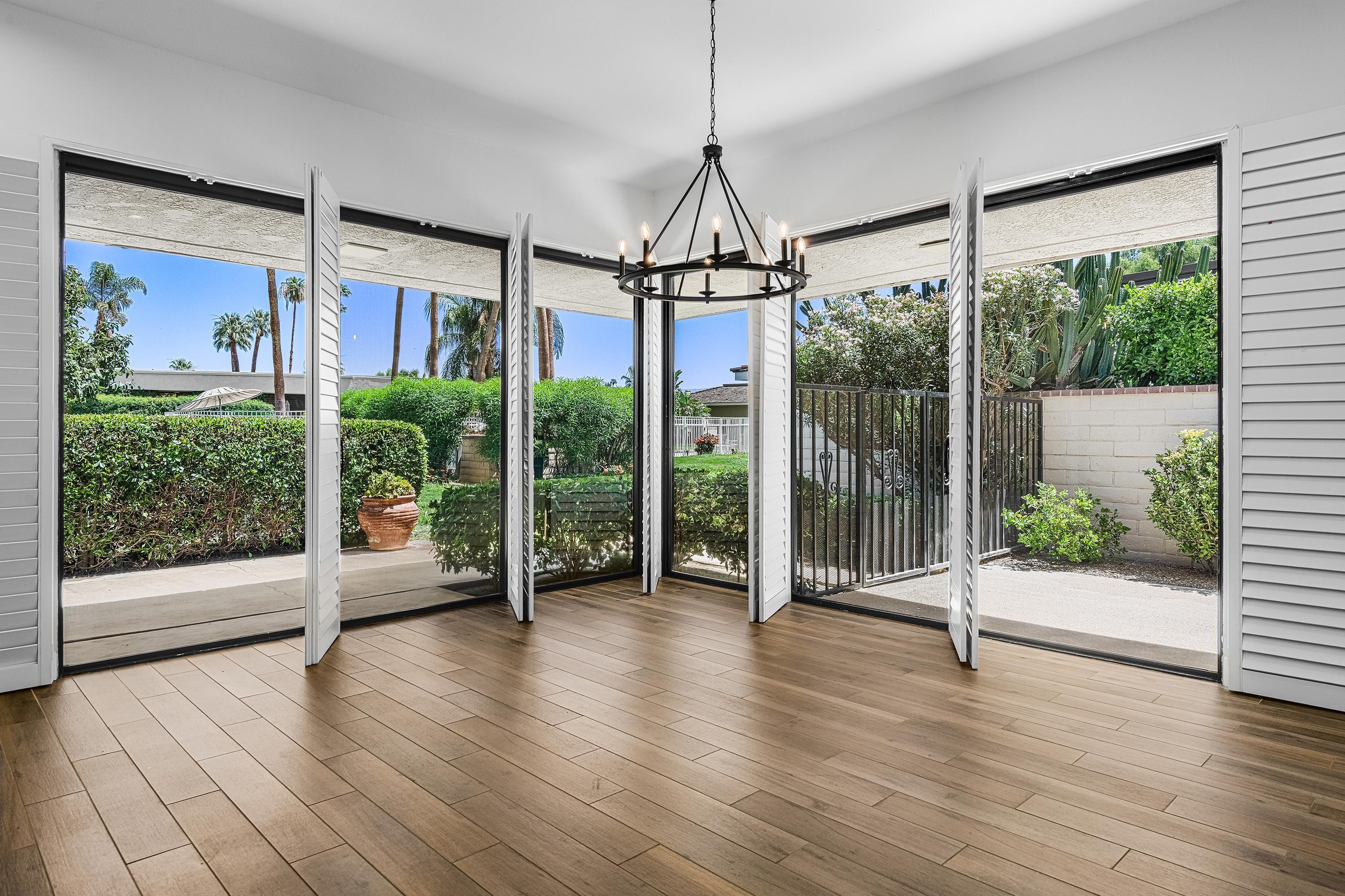 34 Duke Drive Rancho Mirage, CA 92270 - Photo 12 of 48 SE10