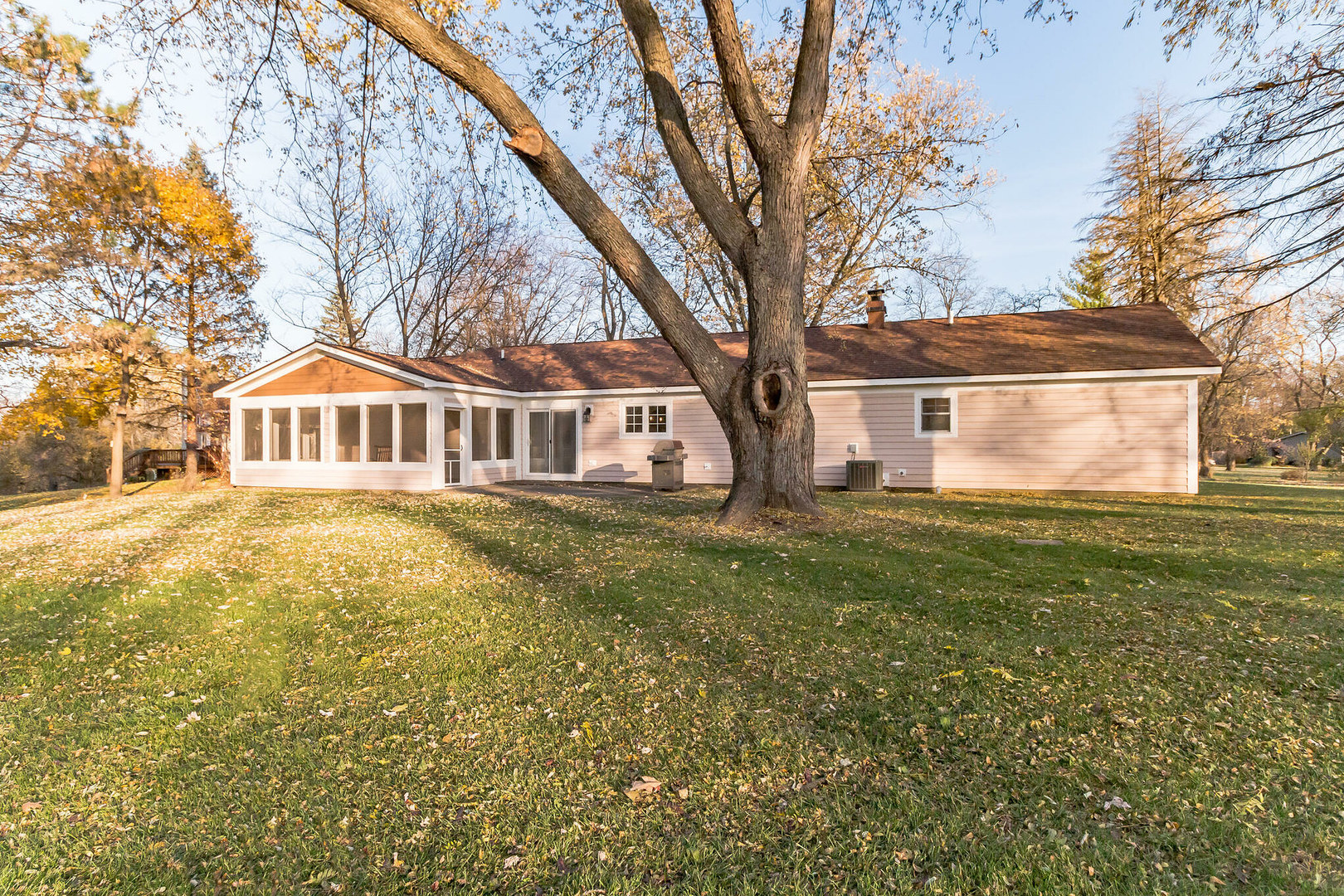 2 Big Oaks Road Trout Valley, IL 60013 - Photo 29 of 30