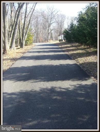 911 Edgewood Road Edgewood, MD 21040 - Photo 10 of 28 Private Driveway