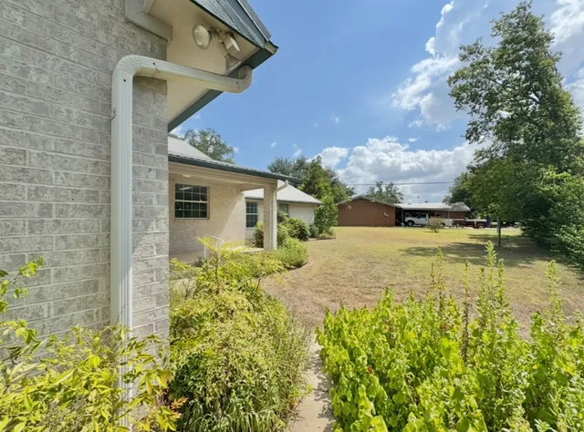 $425,000 | 608 Mogonye Lane, Elgin, TX 78621