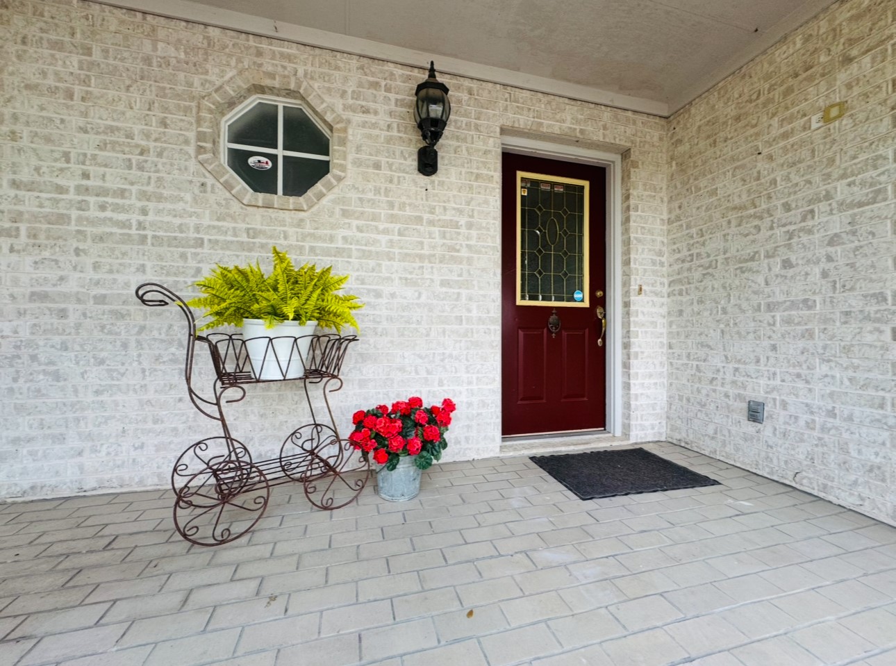 608 Mogonye Lane Elgin, TX 78621 - Photo 4 of 38 a view of entryway