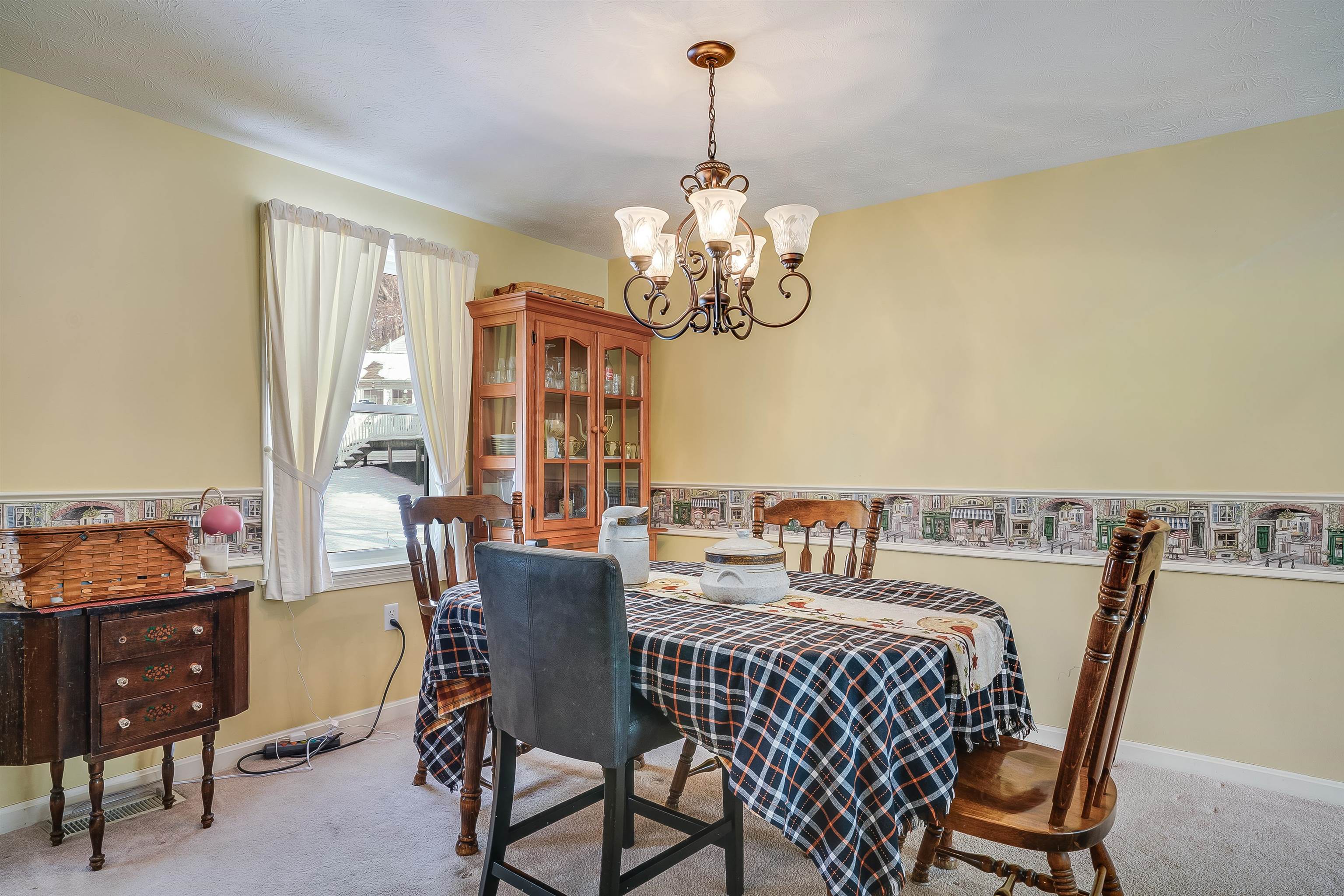 1 Logan Court Hudson, NH 03051 - Photo 15 of 36