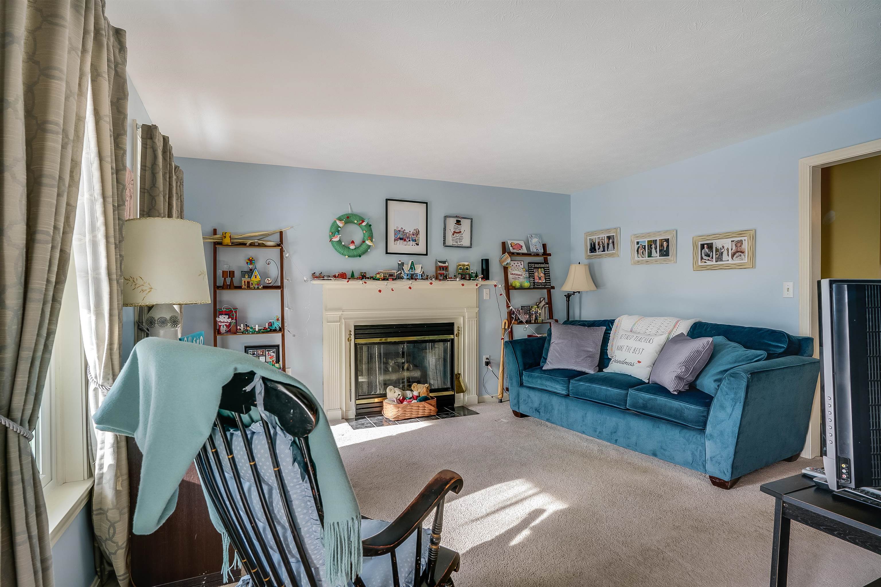 1 Logan Court Hudson, NH 03051 - Photo 7 of 36