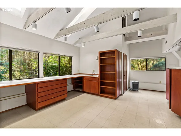 $650,000 | 88152 Keola Lane, Springfield, OR 97478