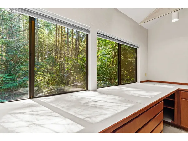 $650,000 | 88152 Keola Lane, Springfield, OR 97478