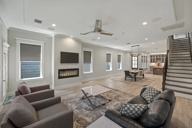 $2,850 | 6533 Castlebay Drive, Houston, TX 77092