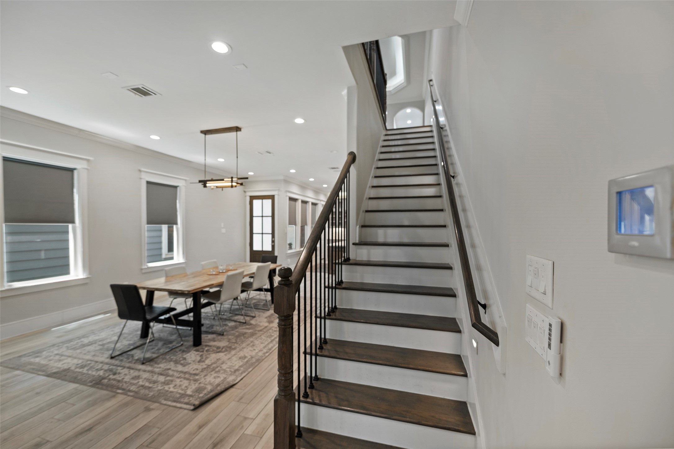 6533 Castlebay Drive Houston, TX 77092 - Photo 19 of 50 a view of a livingroom with furniture and hardwood floor