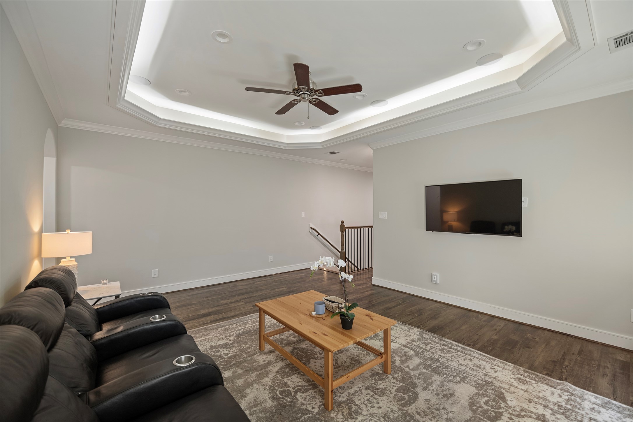 6533 Castlebay Drive Houston, TX 77092 - Photo 21 of 50 a living room with furniture and a flat screen tv